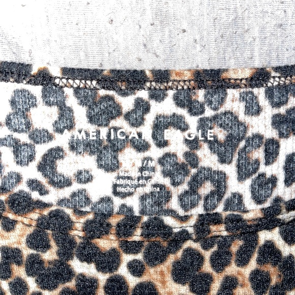 Cheetah t shirt - Picture 2 of 3